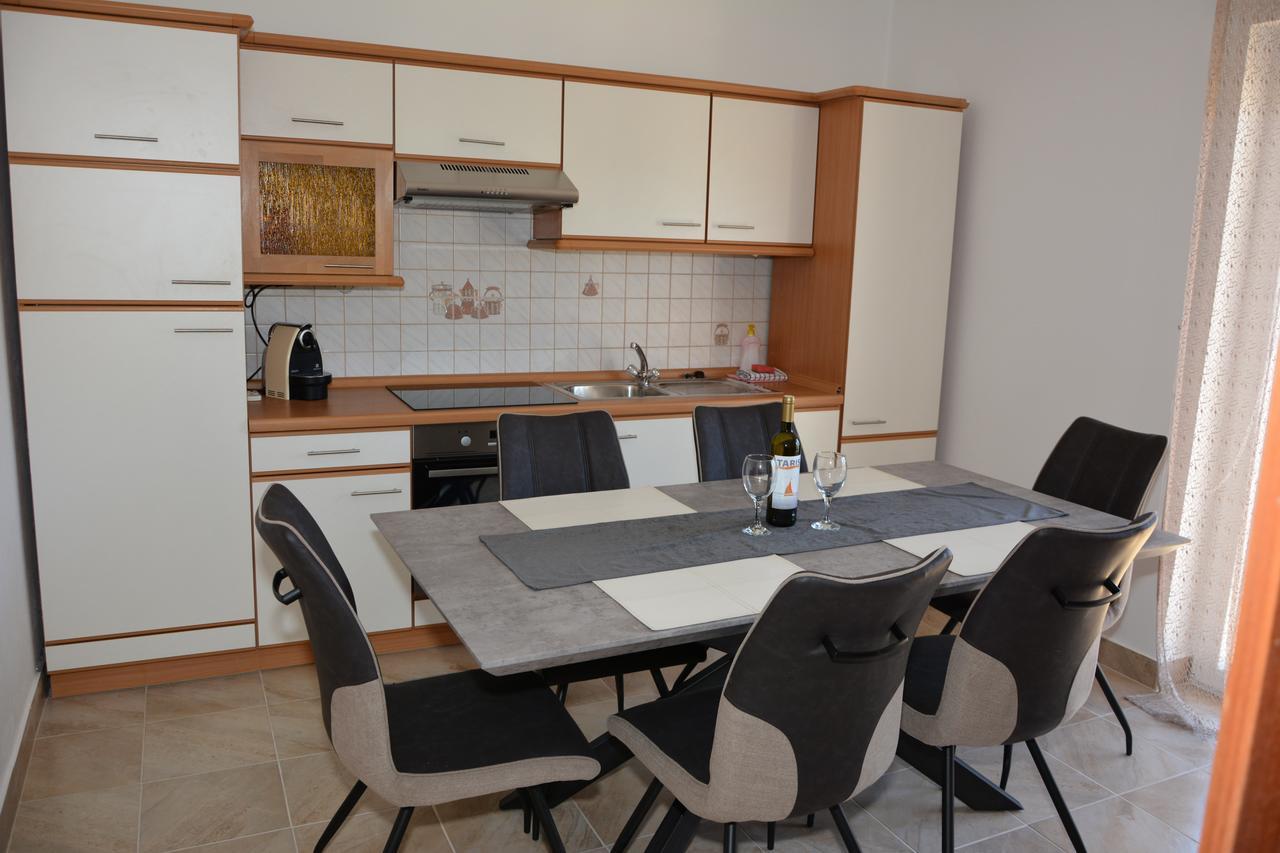 Taris Apartment Senj  Exterior photo